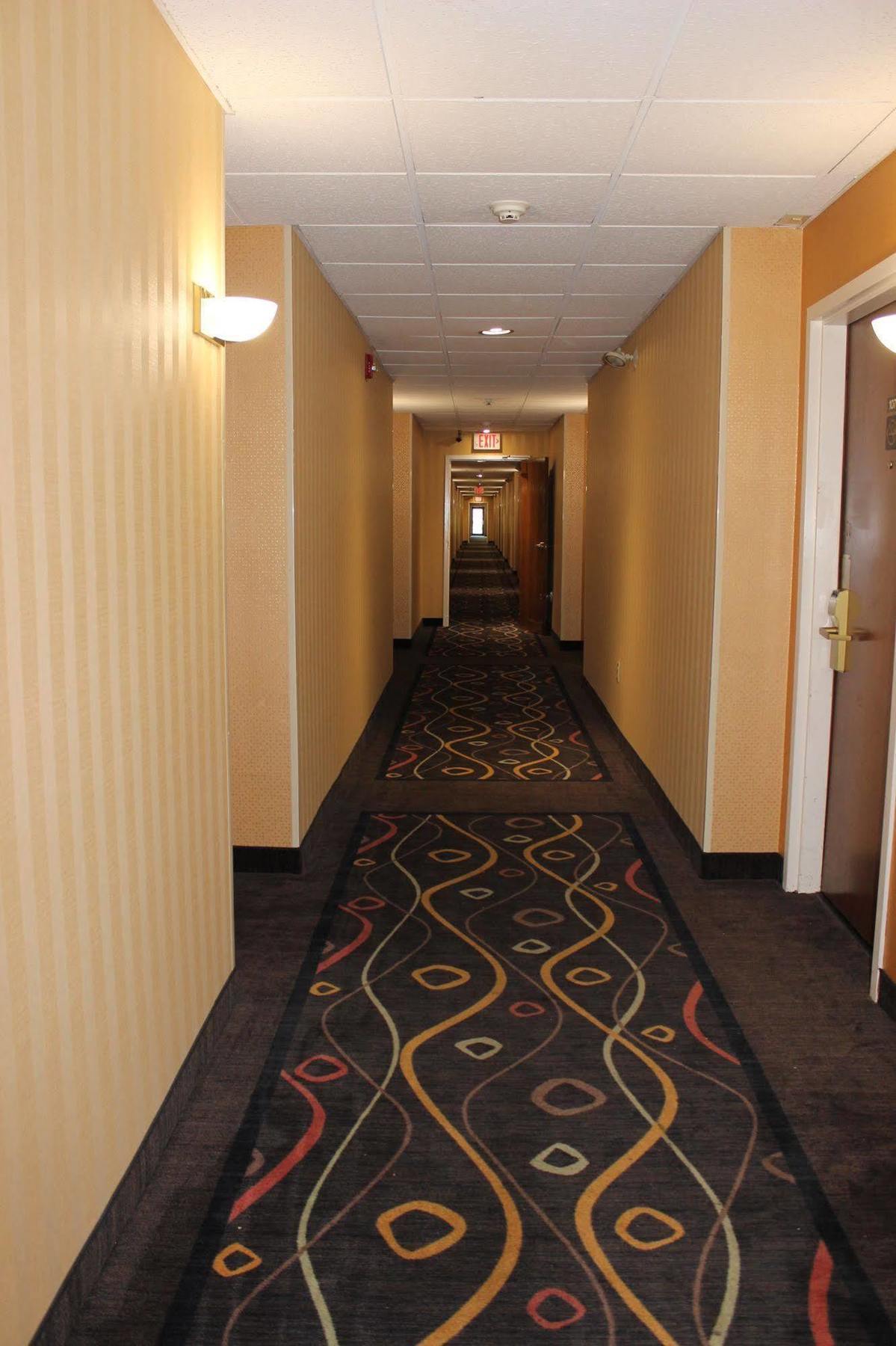 Baymont By Wyndham North Dartmouth Fall River Exterior foto